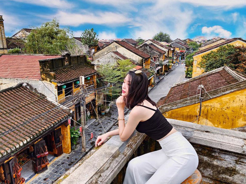 du-lich-pho-co-Hoi-An-de-cam-nhan-net-van-hoa-co